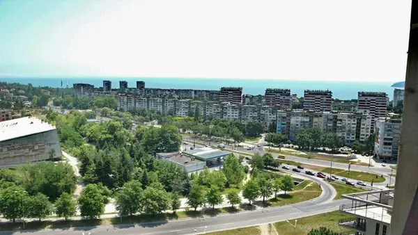 Левски