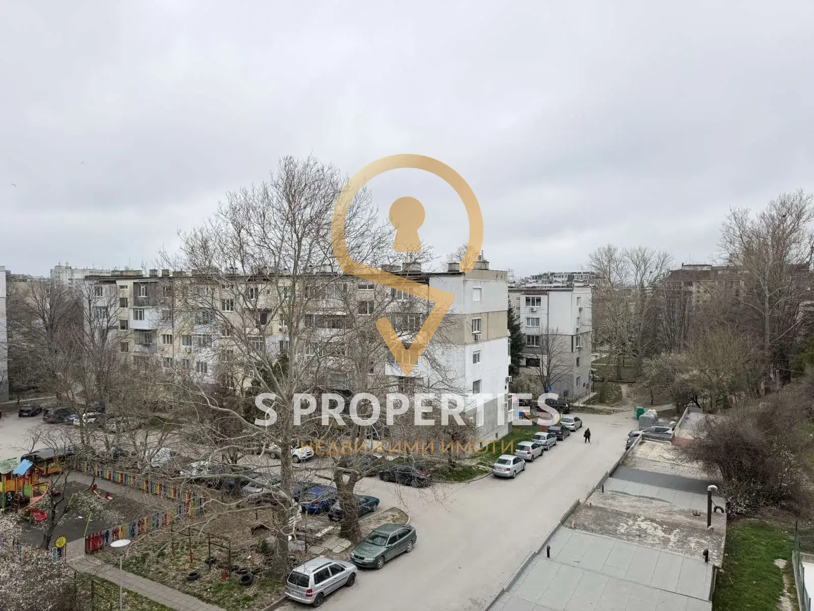 Тристаен апартамент 21