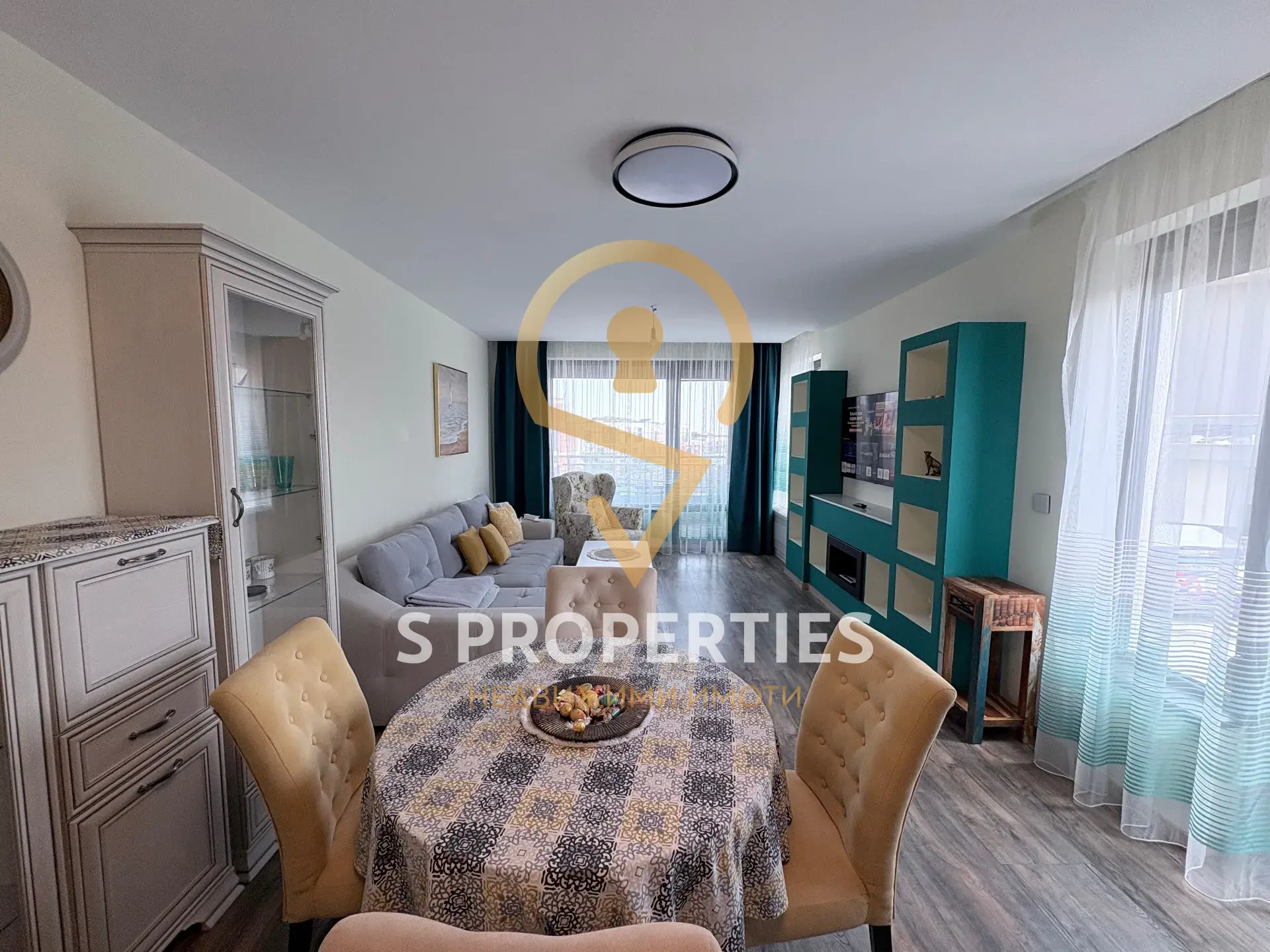 Furnished Three-Room Apartment for Rent + Parking Space