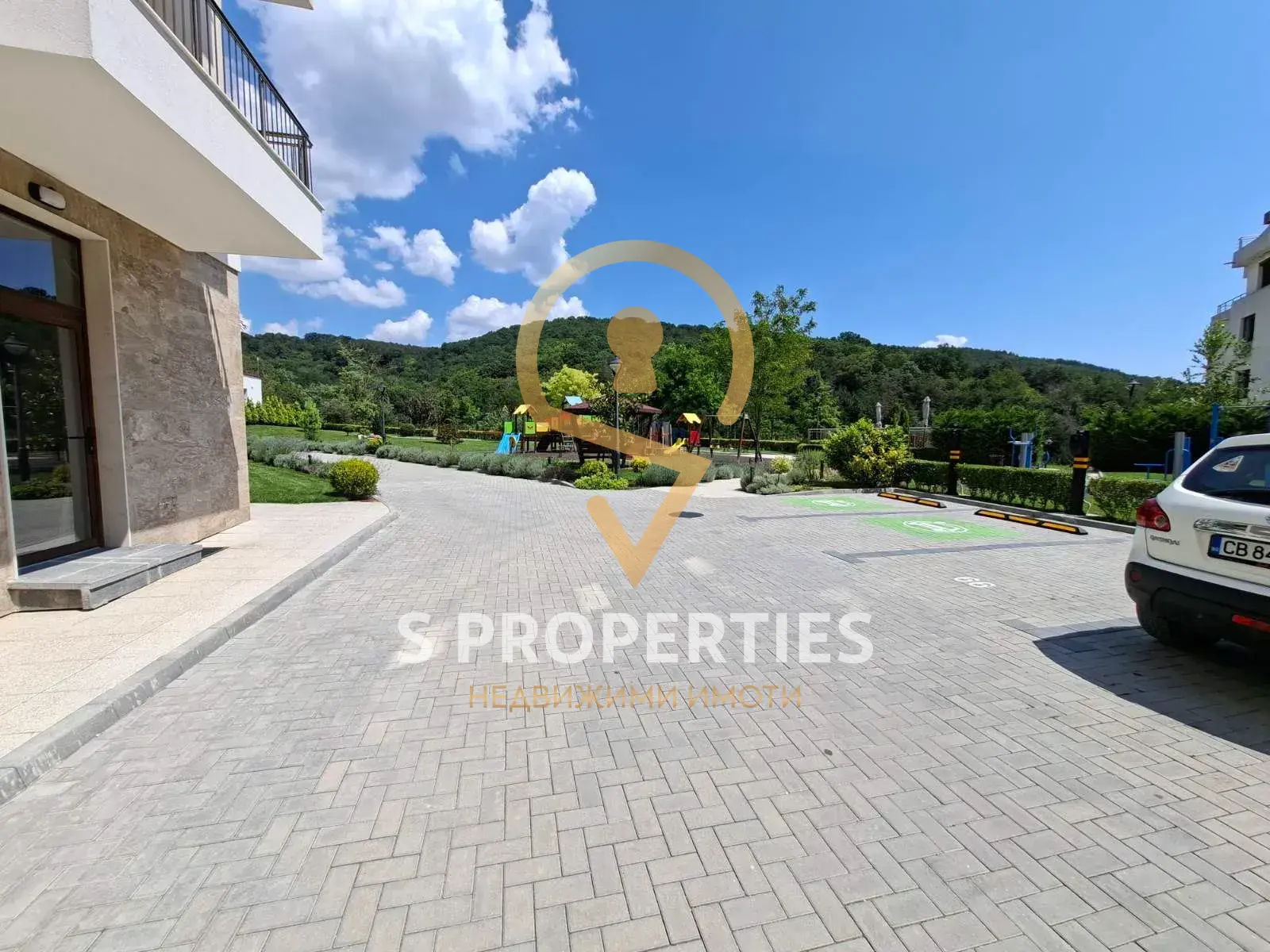 Two-Bedroom Apartment in Vinitsa