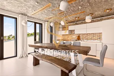 Luxury Four-Bedroom Apartment for Rent
